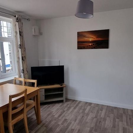 Vh Premier Flat 3 Daire Gillingham  Dış mekan fotoğraf