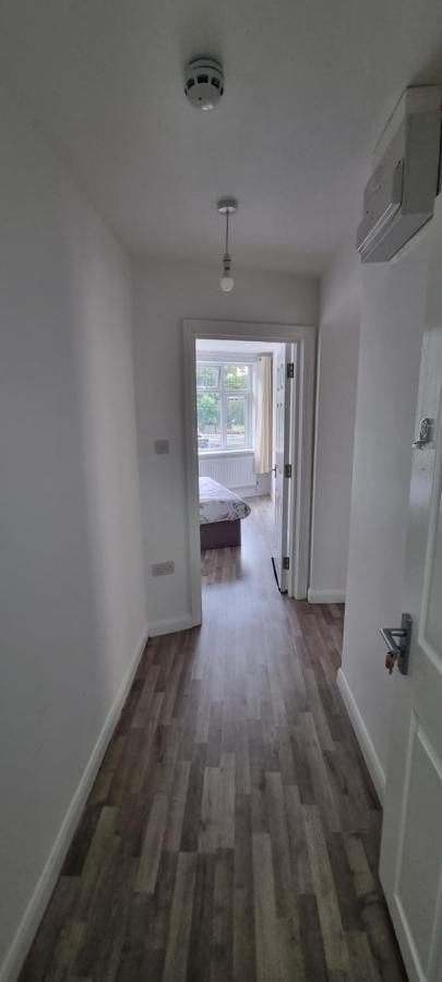 Vh Premier Flat 3 Daire Gillingham  Dış mekan fotoğraf